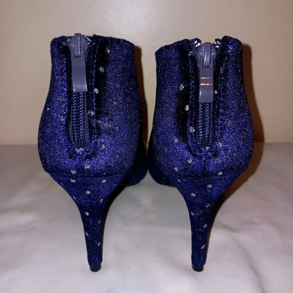 Allegra K allegra pointed